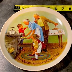 KNOWLES AMERICAN OLDEST  PLATE NUMBER 11534 a